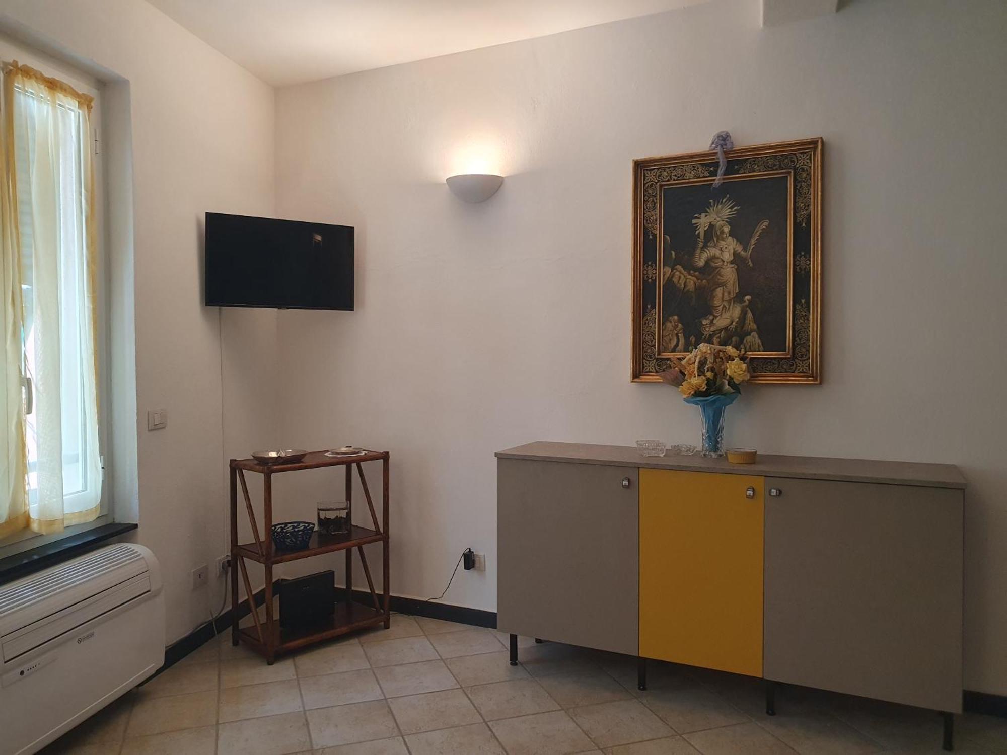 ヴェルナッツァLa Casa Di Minaアパートメント エクステリア 写真