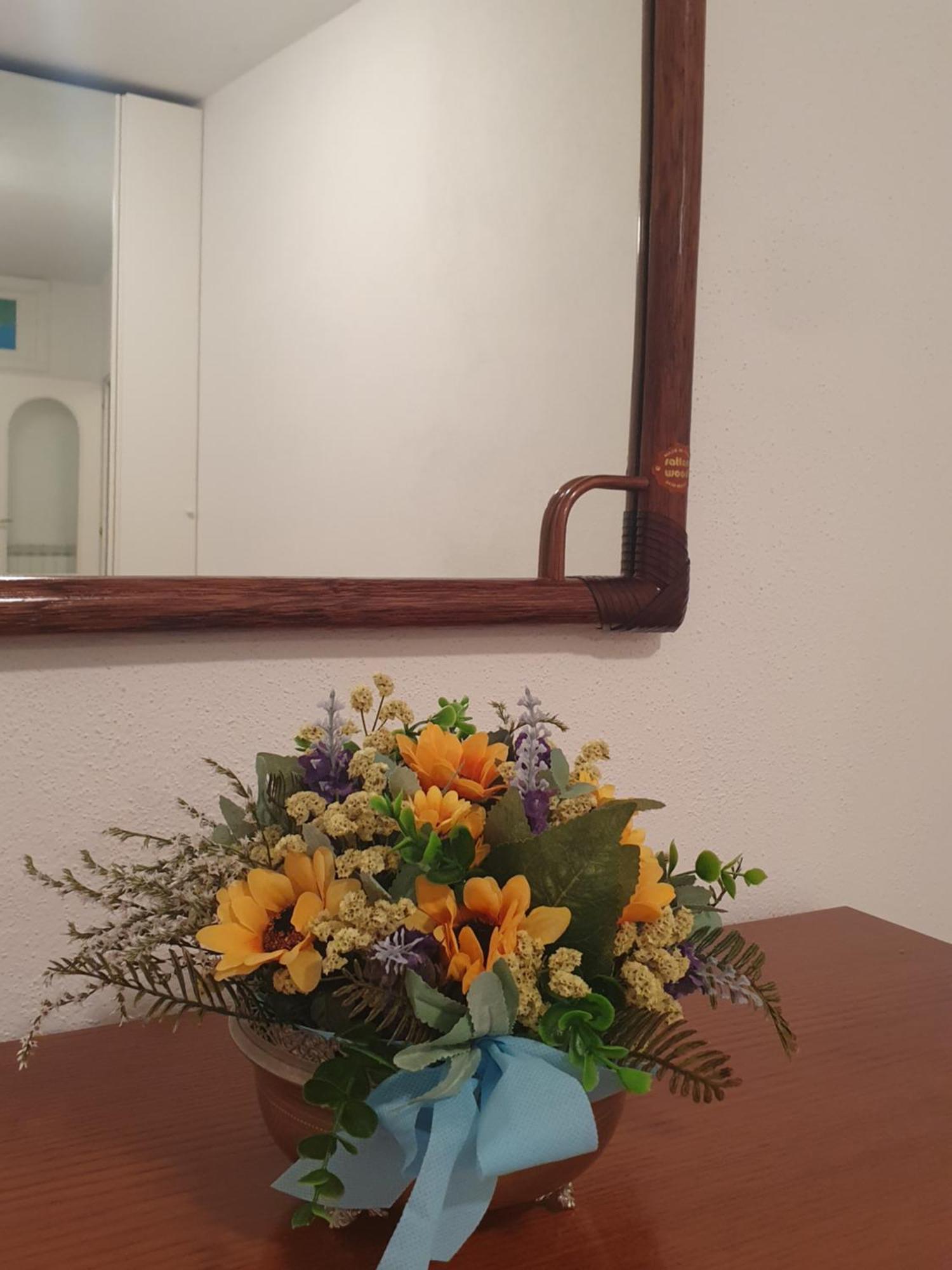 ヴェルナッツァLa Casa Di Minaアパートメント エクステリア 写真